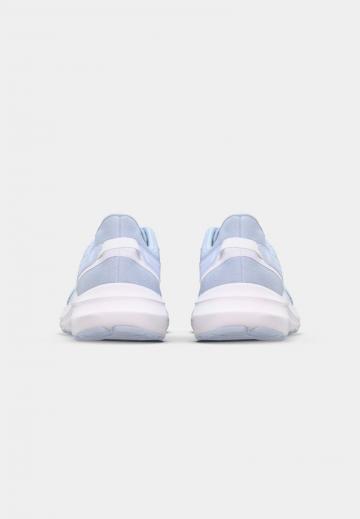 Беговые кроссовки