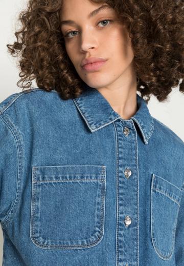 Джинсовая блузка