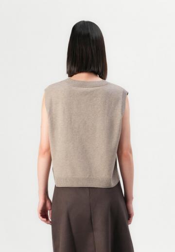 Пуловер без рукавов