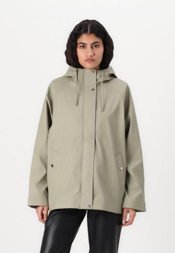 Вельветовая куртка