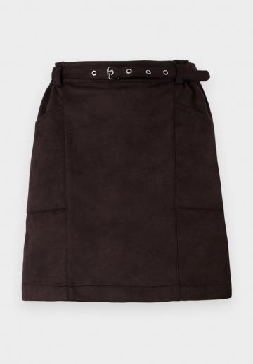 Юбка с накладными карманами