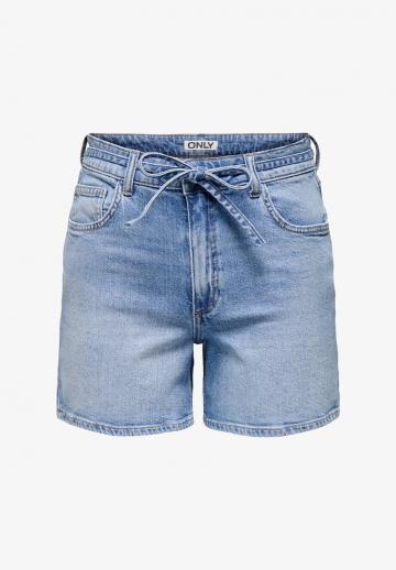 Джинсовые шорты