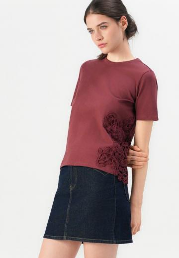 Юбка с накладными карманами