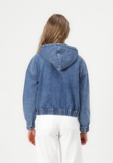 Куртка с накладнымит карманами