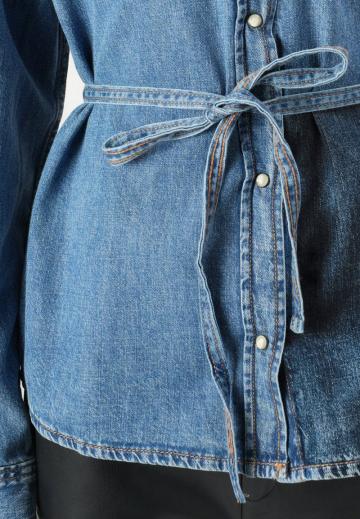 Джинсовая блузка