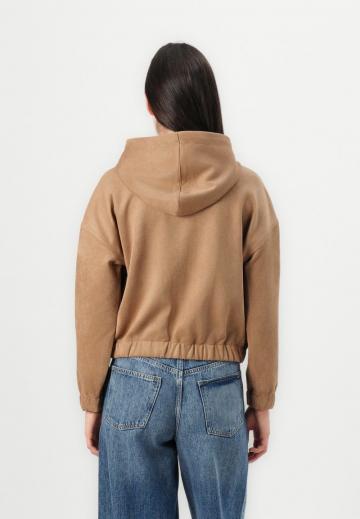 Куртка с накладнымит карманами