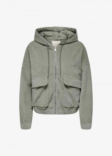 Вельветовая куртка