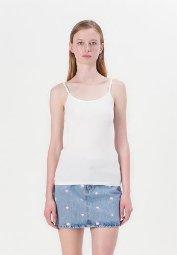 Топ на бретельках