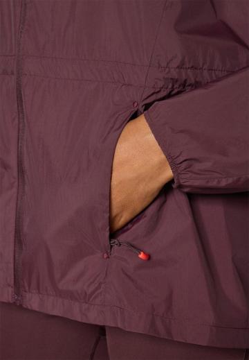 Спортивная куртка