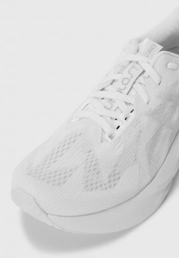 Беговые кроссовки