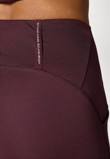 Спортивные штаны