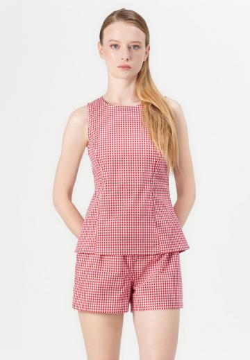 Блузка без рукавов