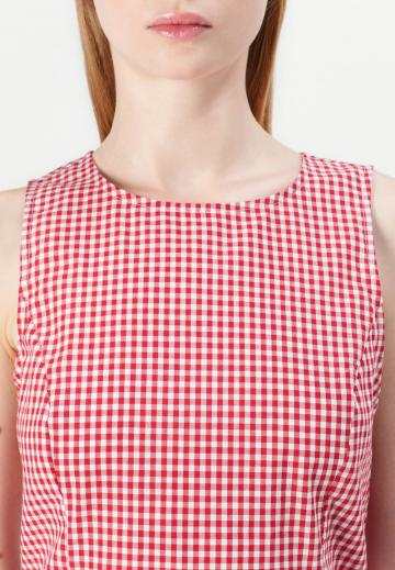 Блузка без рукавов