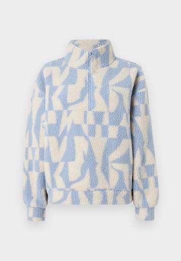 Флисовая куртка