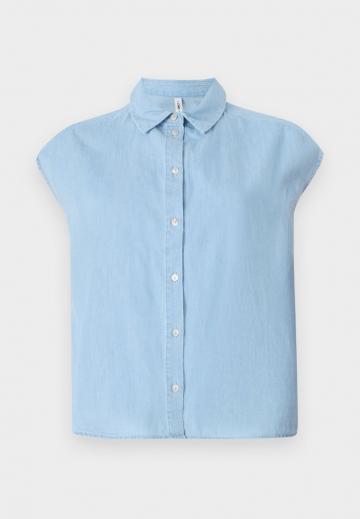 Джинсовая блузка