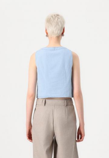 Джинсовая жилетка