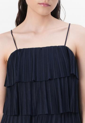 Блузка без рукавов