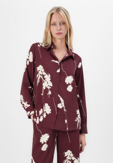 Атласная блузка