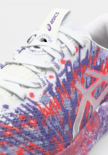 Беговые кроссовки