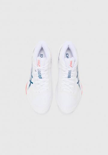 Кроссовки для зала