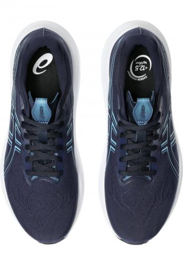 Теннисные кроссовки