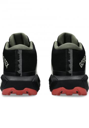 Беговые кроссовки