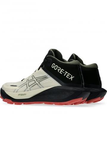 Беговые кроссовки