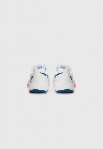 Кроссовки для зала