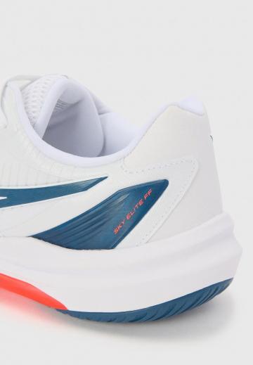 Кроссовки для зала