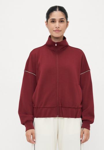 Спортивная куртка