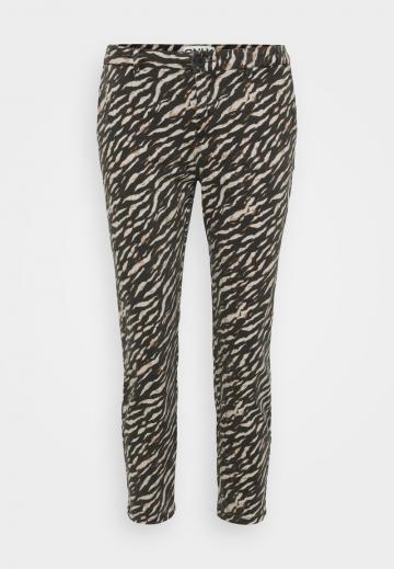 Узкие брюки