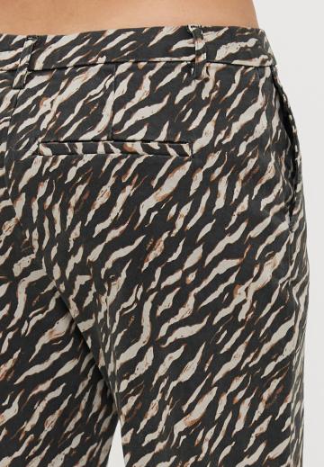 Узкие брюки