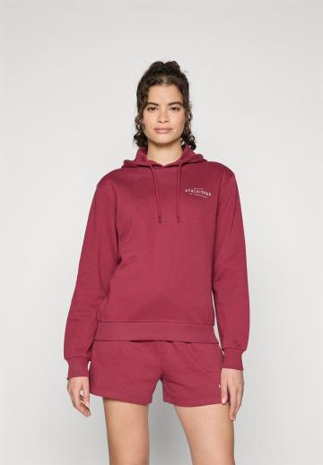 Спортивная толстовка