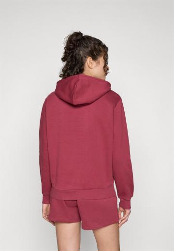 Спортивная толстовка