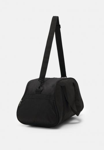 Спортивная сумка