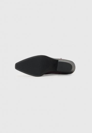 Ковбойские сапожки