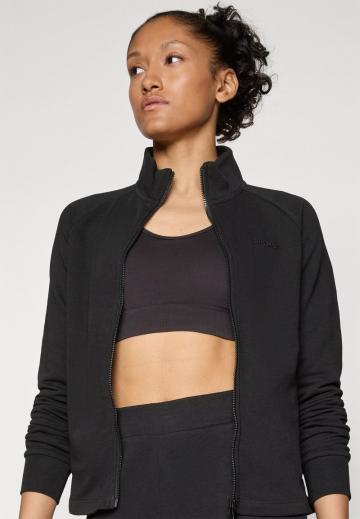 Спортивная толстовка