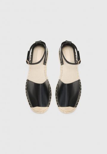 Римские сандалии