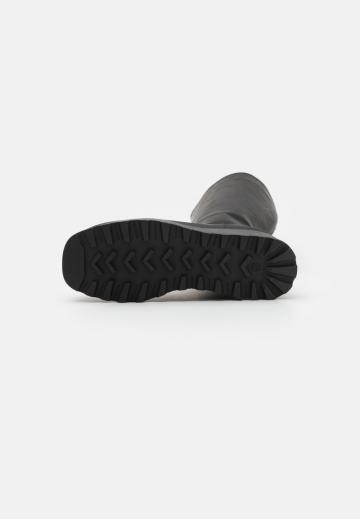 Сапоги на платформе