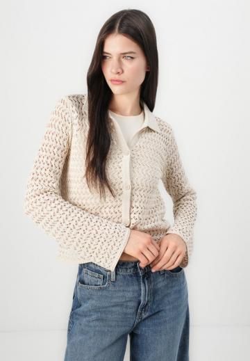 Вязаная кофта