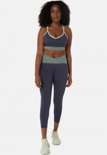 Спортивный бюстгальтер