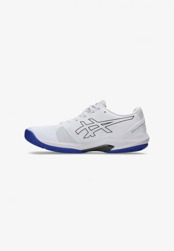 Теннисные кроссовки