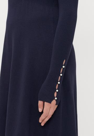 Вязаное платье