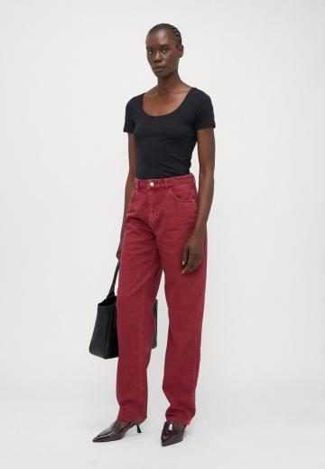 Свободные джинсы