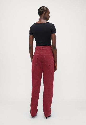 Свободные джинсы