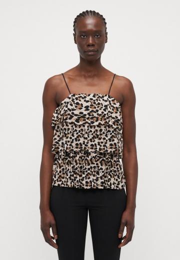 Топ на бретельках