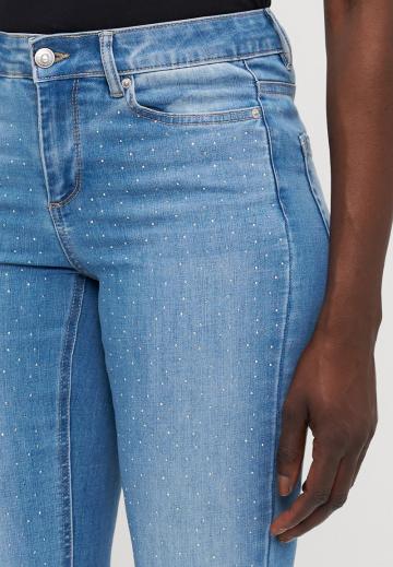 Клешеные джинсы