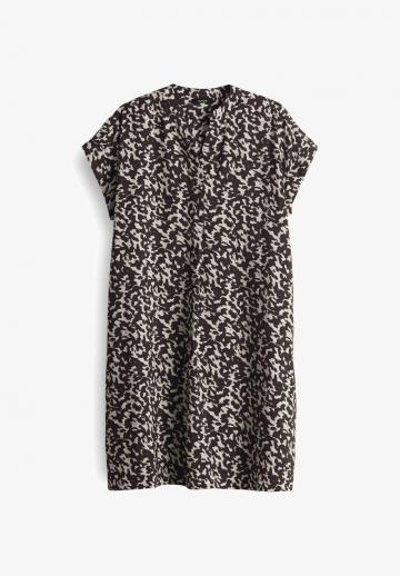 Короткое платье