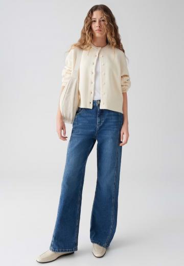 Прямые джинсы