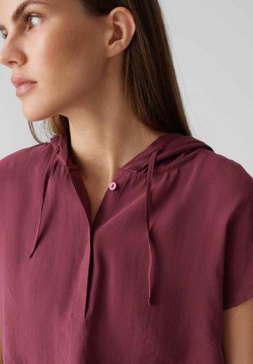 Пуловер с капюшоном